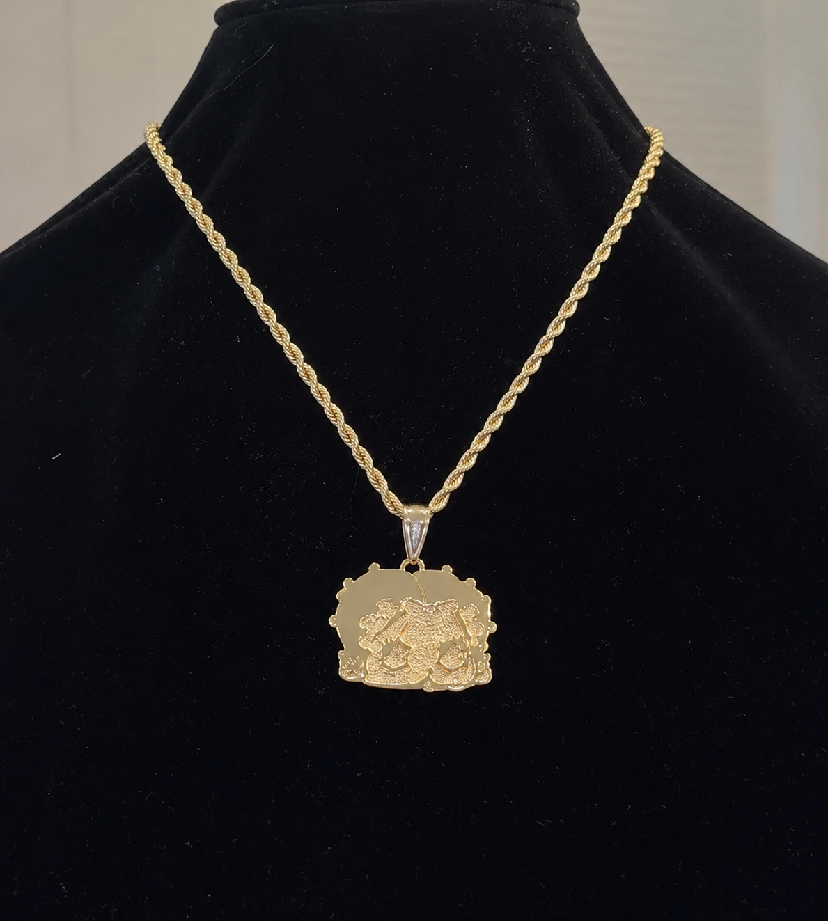 BB Necklace